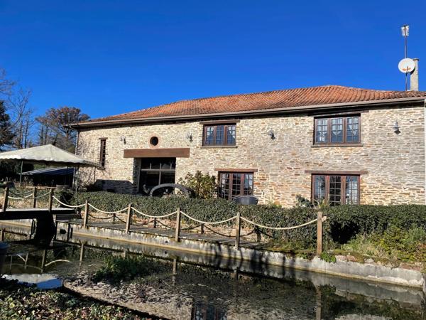Belle maison d'architecte en pierre