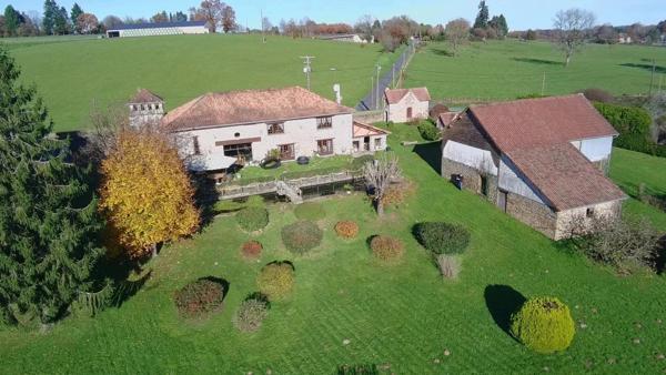 Belle maison d'architecte en pierre