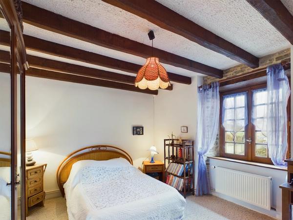 Belle maison d'architecte en pierre