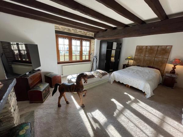 Belle maison d'architecte en pierre