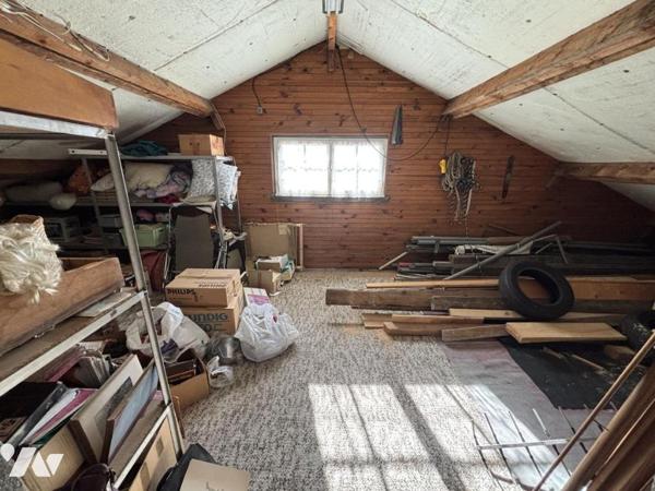 Maison 4 pièces (environ 93 m² habitables) sur sous-sol complet, proche commodités