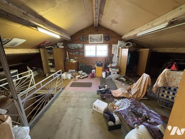 Maison 4 pièces (environ 93 m² habitables) sur sous-sol complet, proche commodités