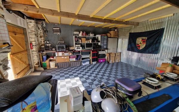 Maison à vendre    3 pièces • 115 m2 Saint-Gelven