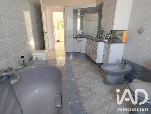 Maison à vendre 6 pièces 141 m² Ingré