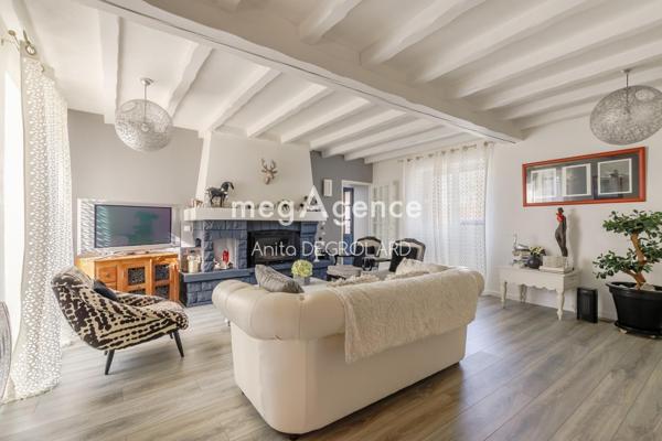 Maison à LA ROCHE-SUR-YON, 85000 - 7 pièces 184m²