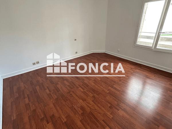 Location Appartement 2 pièces 54.49 m² - 3e ETAGE - PORTE 3 Niort 79000
