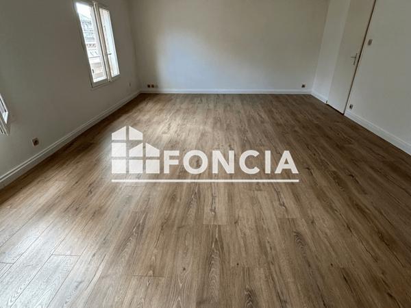 Location Appartement 2 pièces 54.49 m² - 3e ETAGE - PORTE 3 Niort 79000