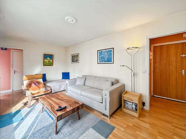 Studio rue du ruisseau  27.88 m2