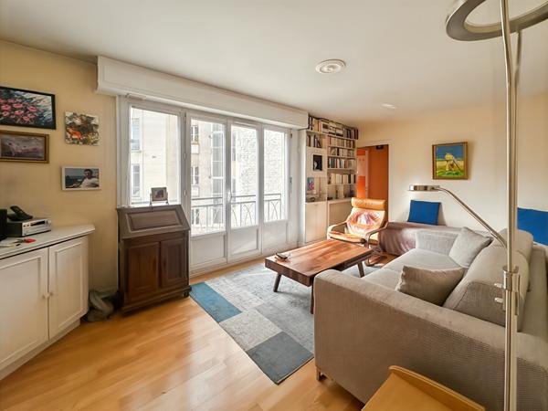 Studio rue du ruisseau  27.88 m2