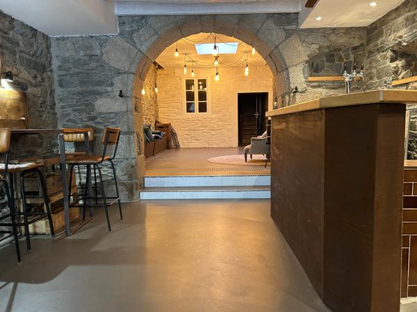 Maison de 155m² avec local 80 m² MORLAIX Morlaix (29600)