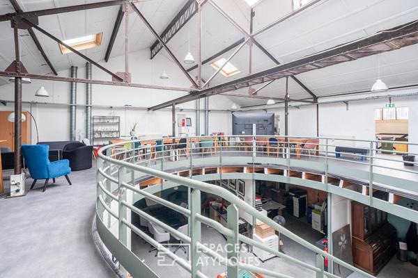 Ensemble immobilier mixte bureaux et habitation