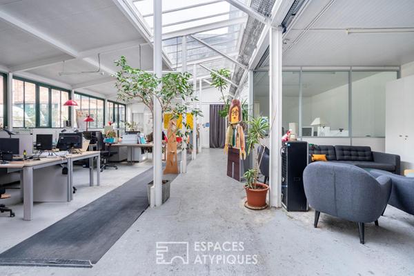 Ensemble immobilier mixte bureaux et habitation