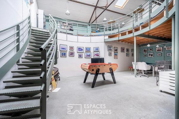 Ensemble immobilier mixte bureaux et habitation