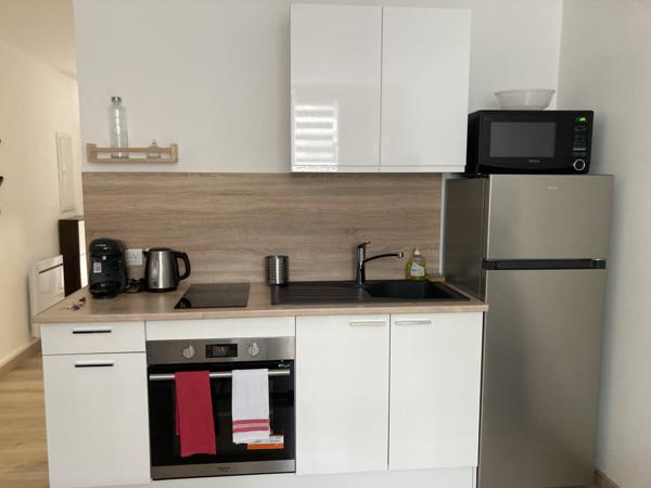 LAGNIEU Centre-Ville, Appartement meublé avec extérieur Lagnieu (01150)