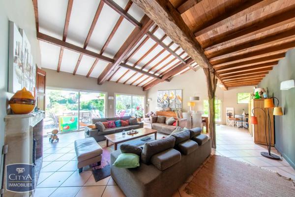 Maison à vendre 6 pièces 273m²