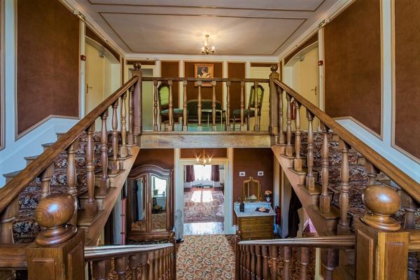 Vernet-la-Varenne (63580) Hôtel particulier ou Grande maison familiale, à vous de réaliser vos rêves !