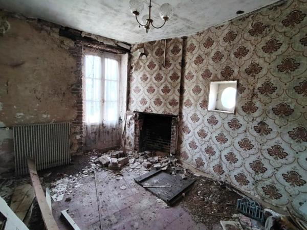Ancienne fermette à rénover de 130 m² plus grange de 80 m²