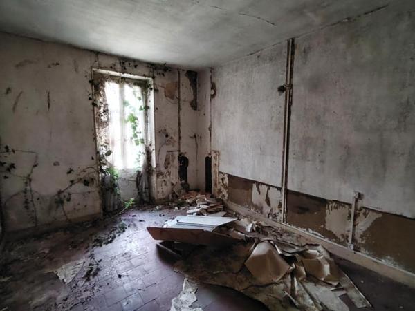 Ancienne fermette à rénover de 130 m² plus grange de 80 m²