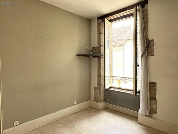 Maison à vendre à L'Isle-sur-Serein dans l'Yonne (89440), ref : 89099/140685