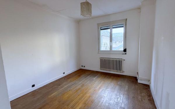 Maison à louer    4 pièces •  Anizy-le-Château