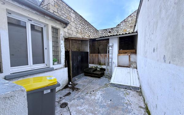 Maison à louer    4 pièces •  Anizy-le-Château