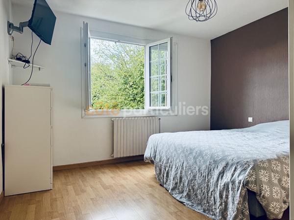 Vente
                Maison139 m² - 7 Pièces -
                    LA BARRE DE SEMILLY (50810)