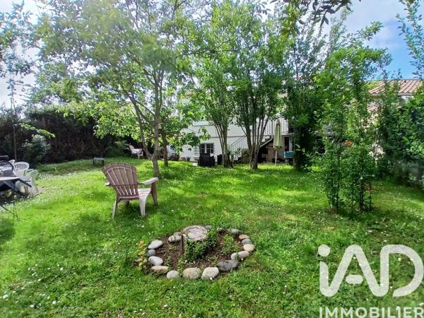 Maison à vendre 6 pièces 138 m² Cholet