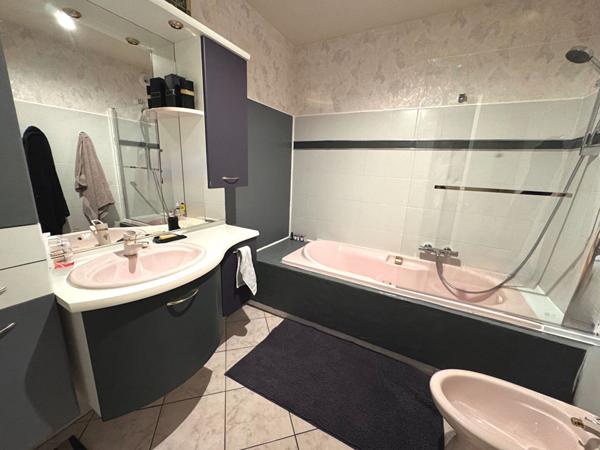 SAINT-NAZAIRE coeur de ville République, charmant T2 de 65 m2