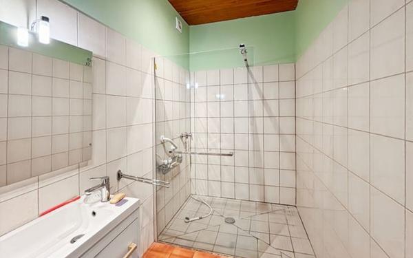 Maison à vendre    7 pièces •  Lamothe-Goas