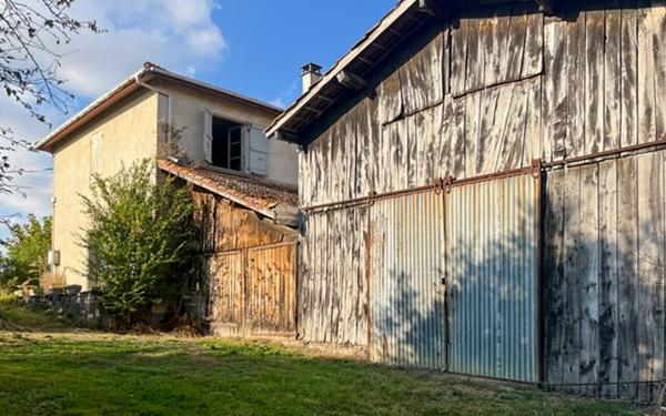 Maison à vendre    7 pièces •  Lamothe-Goas