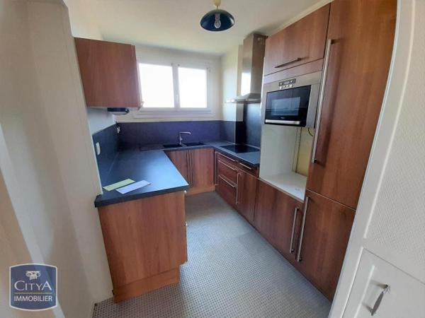 Appartement à louer 5 pièces 76.07m²