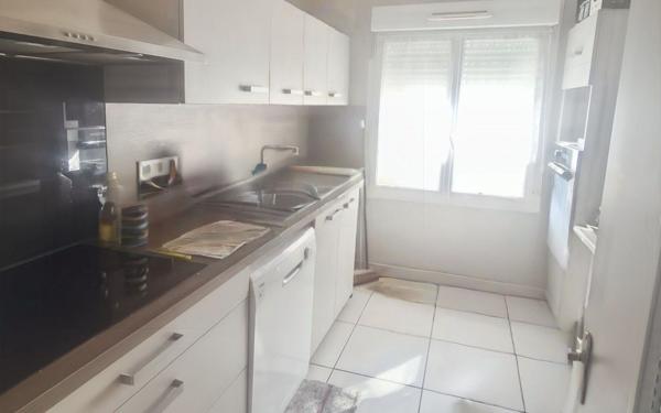 Maison à vendre    6 pièces •  Pont-Saint-Esprit