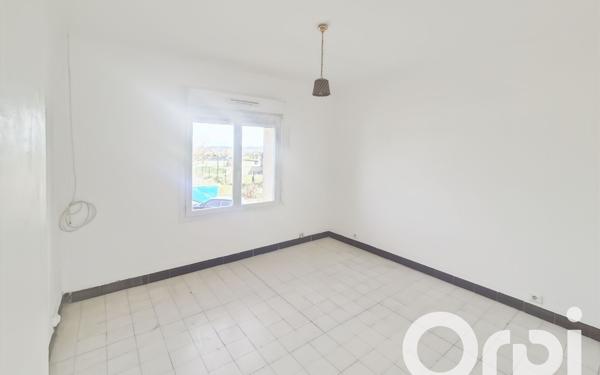 Maison à vendre    6 pièces •  Pont-Saint-Esprit