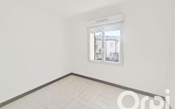 Maison à vendre    6 pièces •  Pont-Saint-Esprit