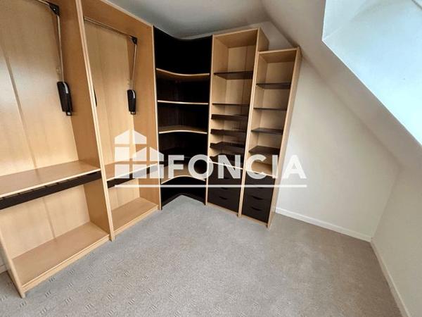 Location Maison 6 pièces 244.7 m² - 578 ROUTE DE L AUBET Beaufay 72110