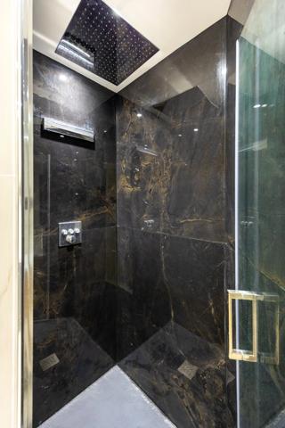 ***VISITE VIRTUELLE DISPONIBLE SUR DEMANDE...MARSEILLE 8ᵉ...RÉSIDENCE FLOTTE...APPARTEMENT FAMILIAL DE STANDING...TERRASSE...VUE DÉGAGÉE...CLIMATISATION INTÉGRALE***