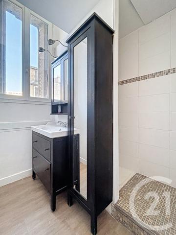 Appartement à vendre  2 pièces - 46,30 m2 MARSEILLE - 13002