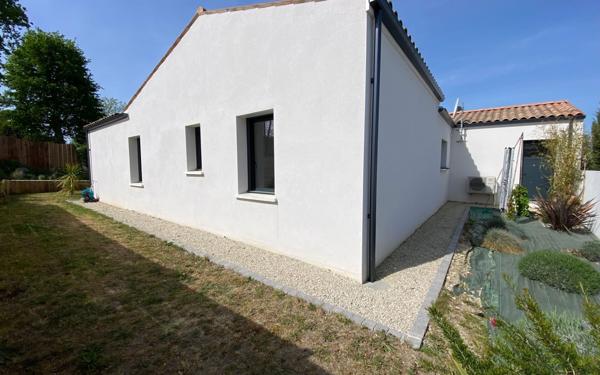 Maison à vendre    4 pièces •  Les Mathes