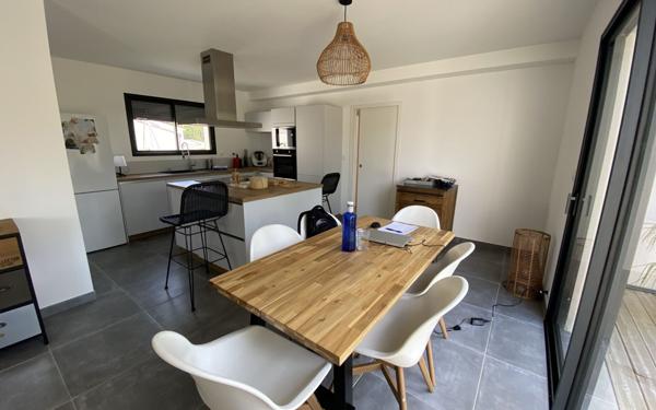 Maison à vendre    4 pièces •  Les Mathes