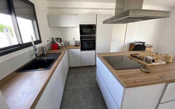 Maison à vendre    4 pièces •  Les Mathes