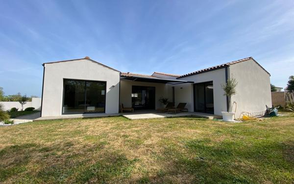 Maison à vendre    4 pièces •  Les Mathes