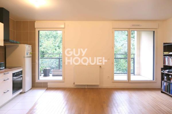 À vendre  Appartement 2 pièces avec loggia et parking à Sceaux