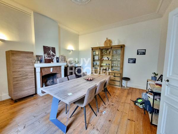 - MAISON T6 ALBI - 6 pièce(s) - 148.36 m2