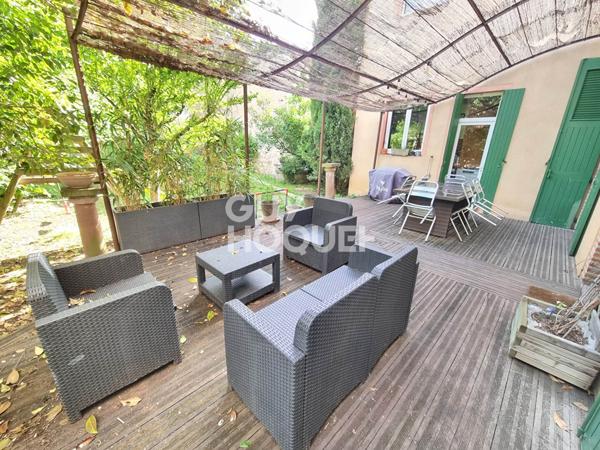 - MAISON T6 ALBI - 6 pièce(s) - 148.36 m2