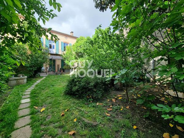 - MAISON T6 ALBI - 6 pièce(s) - 148.36 m2