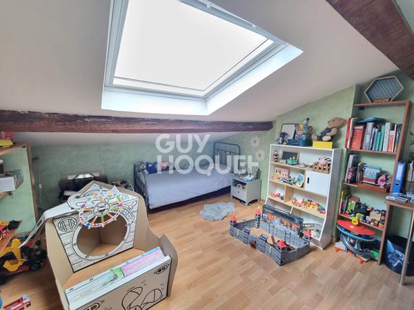 - MAISON T6 ALBI - 6 pièce(s) - 148.36 m2