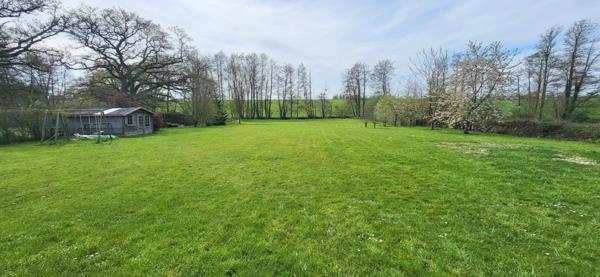 Villa de 325 m² avec piscine au cœur du Perche