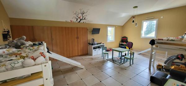Villa de 325 m² avec piscine au cœur du Perche