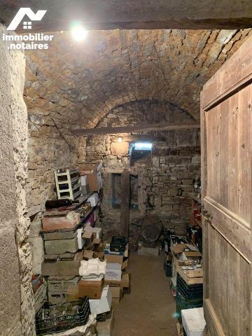 A VENDRE - A LIMOGNE-EN-QUERCY (46260-LOT) Maison quercynoise datant du 19ème siècles, située d...