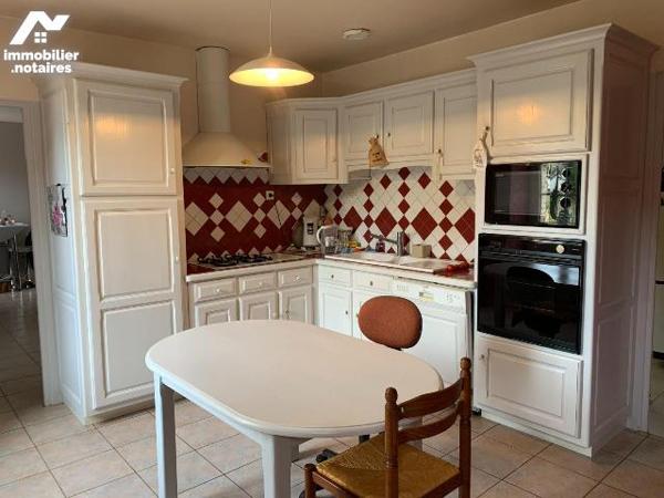 A VENDRE - A LIMOGNE-EN-QUERCY (46260-LOT) Maison quercynoise datant du 19ème siècles, située d...